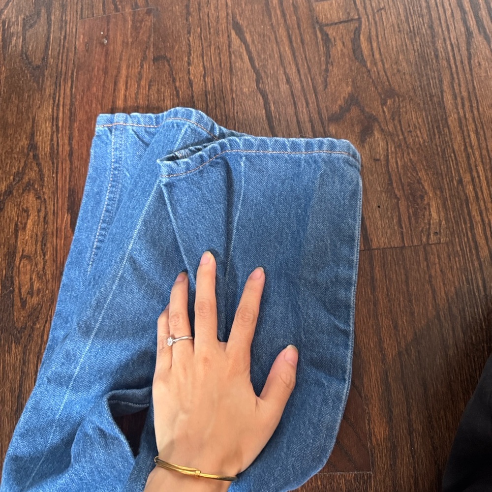 reformation cynthia high rise straight jeans - Picture 6 of 6